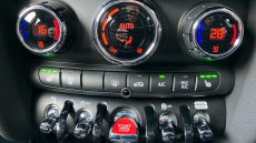 MINI Hatchback 1.5 Cooper Classic Premium 5dr Auto Petrol Hatchback